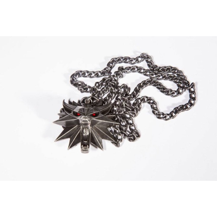 Witcher III Wild Hunt Medall?n con luz con Collar Wolf